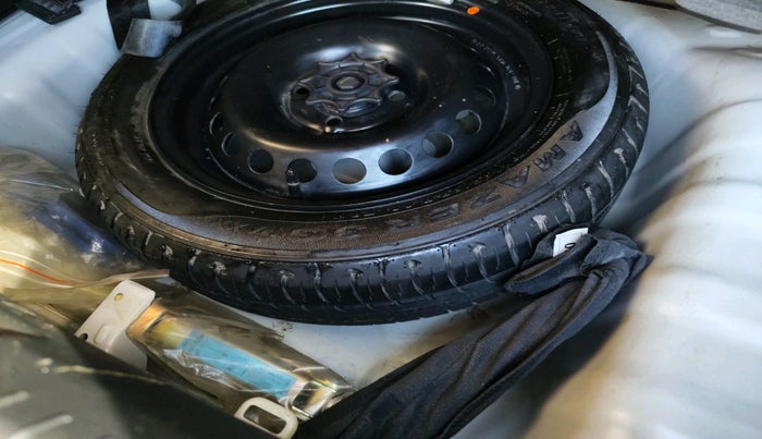 2018 Hyundai Grand i10 SPORTZ 1.2 KAPPA VTVT, Petrol, Manual, 67,523 km, tyre