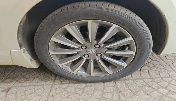 2022 Maruti Ciaz ALPHA  AT 1.5 SHVS PETROL, Petrol, Automatic, 16,249 km, tyre