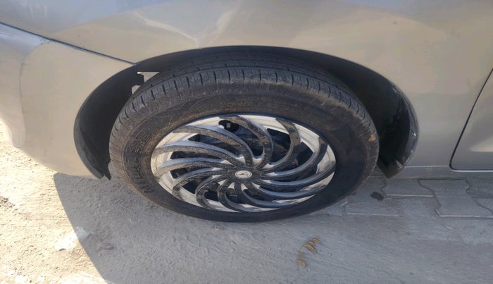 2018 Maruti Baleno DELTA PETROL 1.2, Petrol, Manual, 69,140 km, tyre