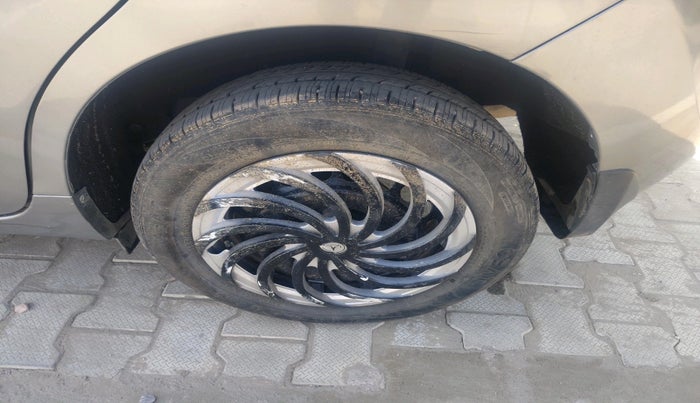 2018 Maruti Baleno DELTA PETROL 1.2, Petrol, Manual, 69,140 km, tyre