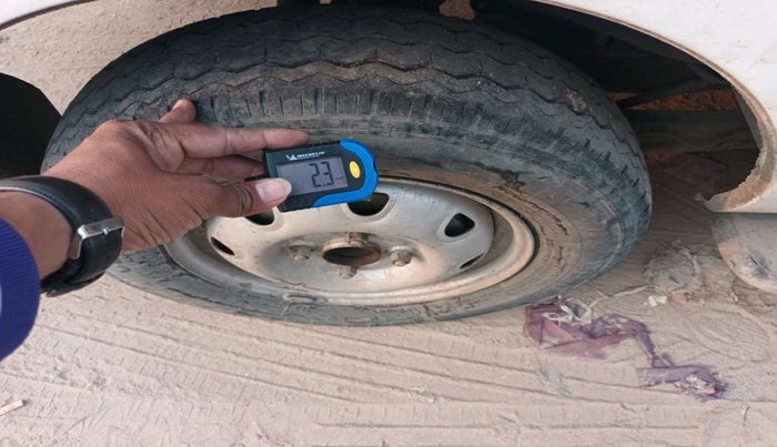 2019 Maruti Eeco 5 STR WITH A/C+HTR, CNG, Manual, 97,483 km, tyre