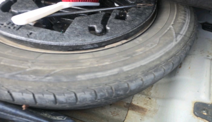 2018 Hyundai Creta E PLUS 1.4 DIESEL, Diesel, Manual, 1,39,808 km, tyre