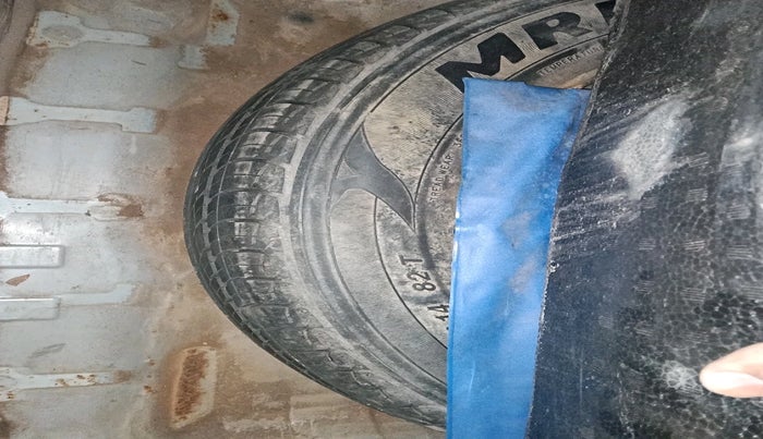 2015 Honda Amaze 1.5L I-DTEC VX, Diesel, Manual, 1,26,890 km, tyre