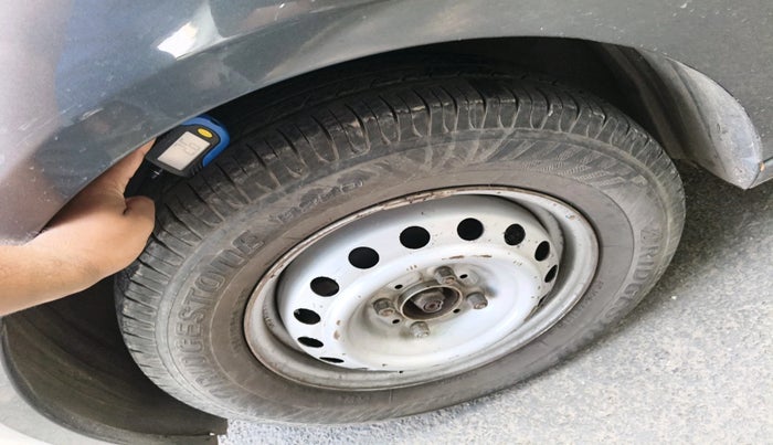 2021 Tata ALTROZ XE PETROL, Petrol, Manual, 49,738 km, tyre