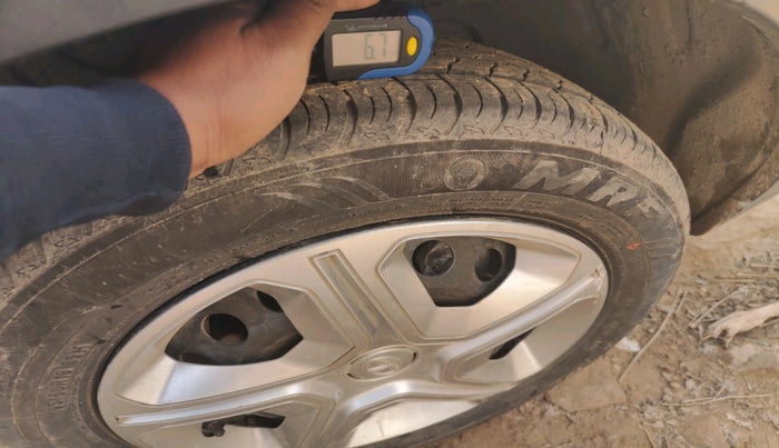 2021 Tata NEXON XM PETROL, Petrol, Manual, 34,021 km, tyre