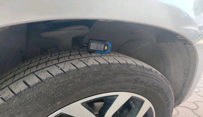 2017 Nissan Terrano XV D THP PREMIUM 110 PS, Diesel, Manual, 99,314 km, tyre