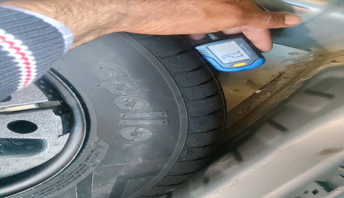 2021 Tata PUNCH ADVENTURE MT, Petrol, Manual, 31,620 km, tyre