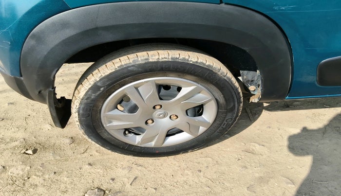 2020 Renault Kwid RXT 1.0 (O), Petrol, Manual, 74,424 km, tyre