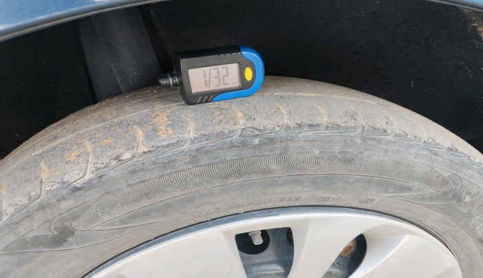 2017 Maruti Baleno DELTA PETROL 1.2, Petrol, Manual, 53,694 km, tyre