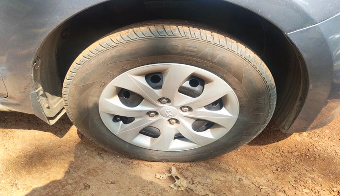 2016 Hyundai Elite i20 MAGNA 1.2, Petrol, Manual, 89,859 km, tyre