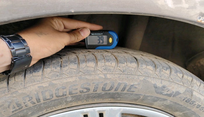 2011 Honda City 1.5L I-VTEC S MT, Petrol, Manual, 1,52,502 km, tyre