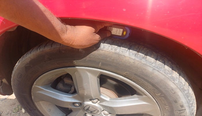 2012 Honda Jazz 1.2L I-VTEC X, Petrol, Manual, 1,09,572 km, tyre