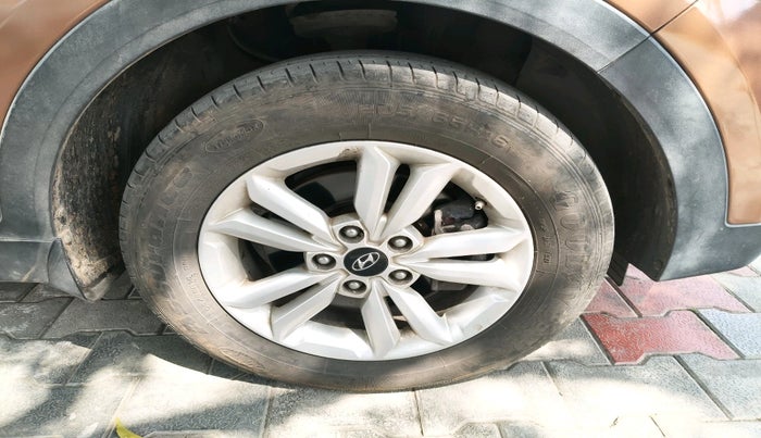 2017 Hyundai Creta  SX 1.6 Petrol , Petrol, Manual, 63,645 km, tyre