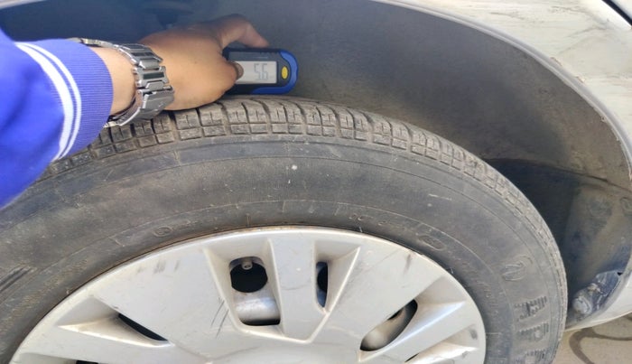 2012 Maruti Ritz LXI, Petrol, Manual, 30,665 km, tyre