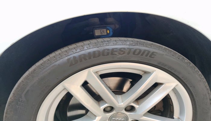 2021 Audi A4 40 TFSI  PREMIUM PLUS, Petrol, Automatic, 49,895 km, tyre