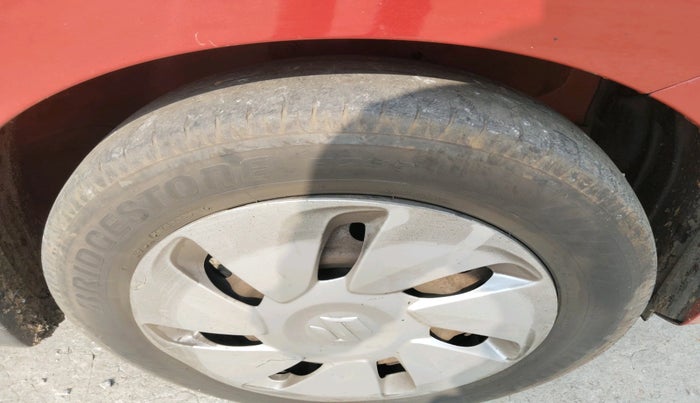 2014 Maruti Celerio VXI AMT, Petrol, Automatic, 1,16,045 km, tyre