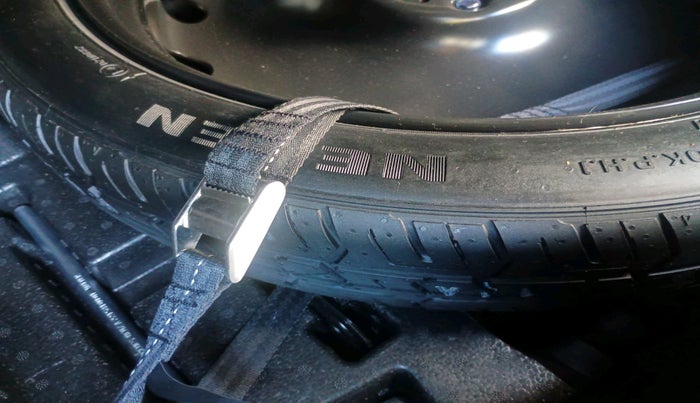 2023 Mercedes Benz E Class E 220d Expression, Diesel, Automatic, 16,000 km, tyre