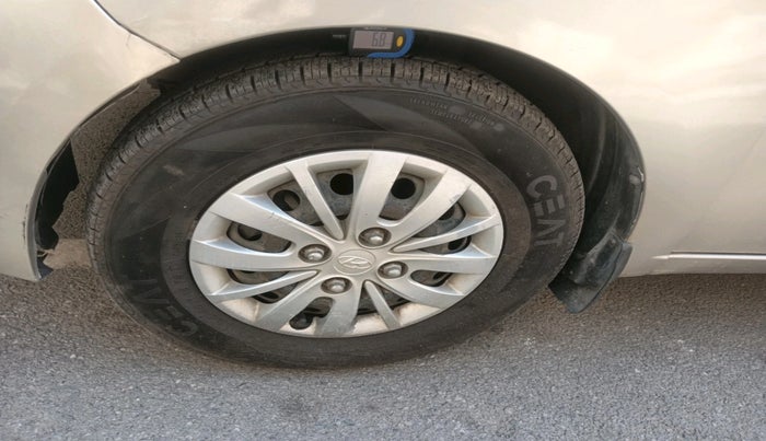 2013 Hyundai i10 MAGNA 1.2, Petrol, Manual, 49,936 km, tyre