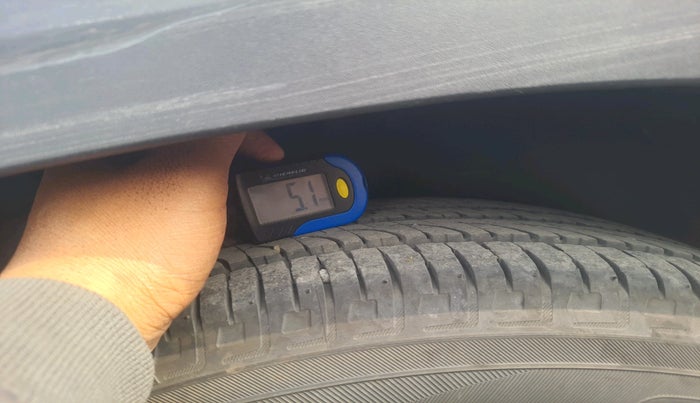 2023 KIA SELTOS  HTK PLUS 1.5 TURBO PETROL IMT, Petrol, Manual, 33,157 km, tyre