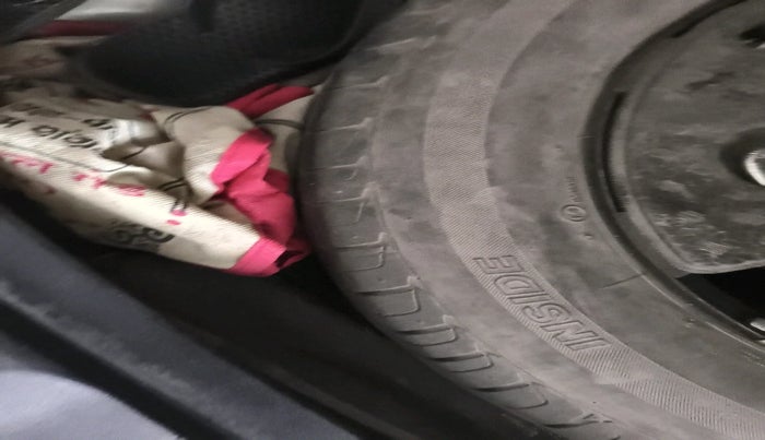 2019 Maruti S Cross ZETA 1.3, Diesel, Manual, 2,05,000 km, tyre