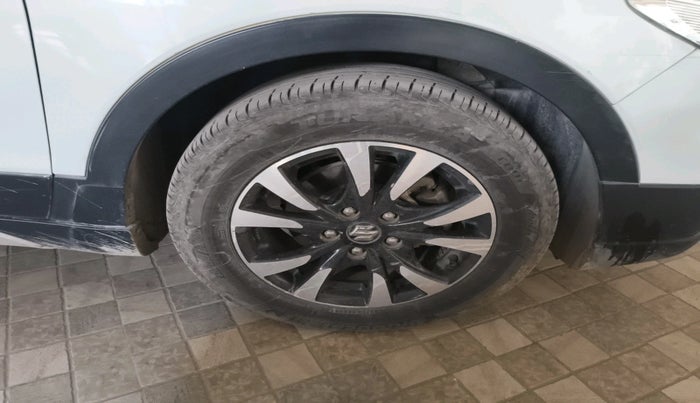 2019 Maruti S Cross ZETA 1.3, Diesel, Manual, 2,05,000 km, tyre