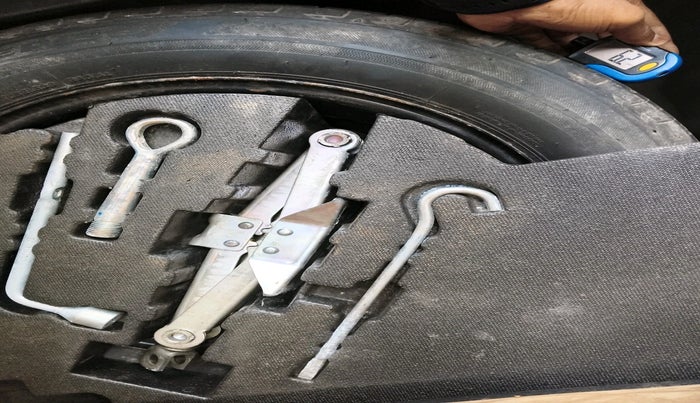 2017 Honda WR-V 1.2L I-VTEC VX MT, Petrol, Manual, 51,419 km, tyre