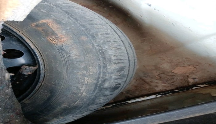 2011 Hyundai i20 SPORTZ 1.2, Petrol, Manual, 1,68,750 km, tyre