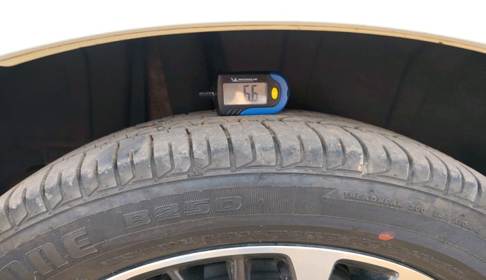 2023 Maruti Ertiga   VXI (O) CNG, Petrol, Manual, 57,730 km, tyre