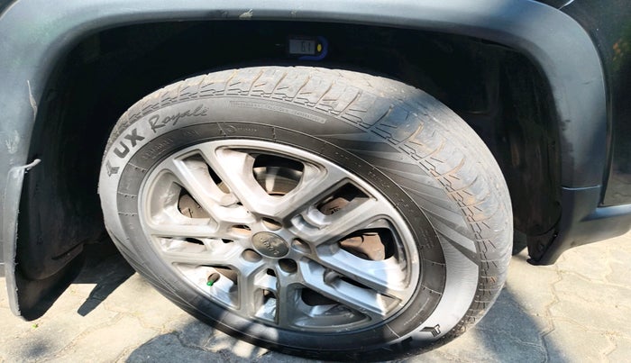 2018 Jeep Compass LIMITED 2.0 DIESEL, Diesel, Manual, 1,20,098 km, tyre