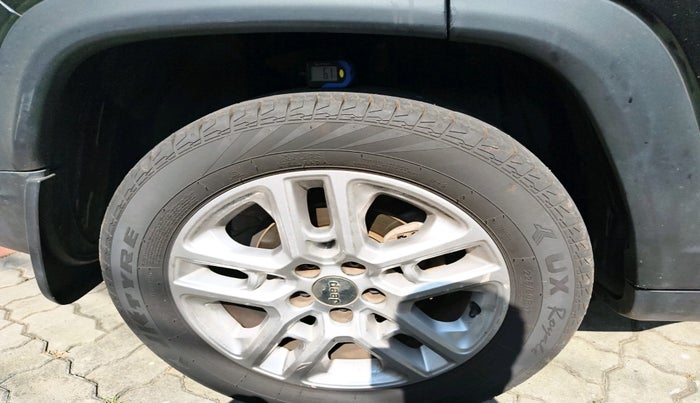 2018 Jeep Compass LIMITED 2.0 DIESEL, Diesel, Manual, 1,20,098 km, tyre