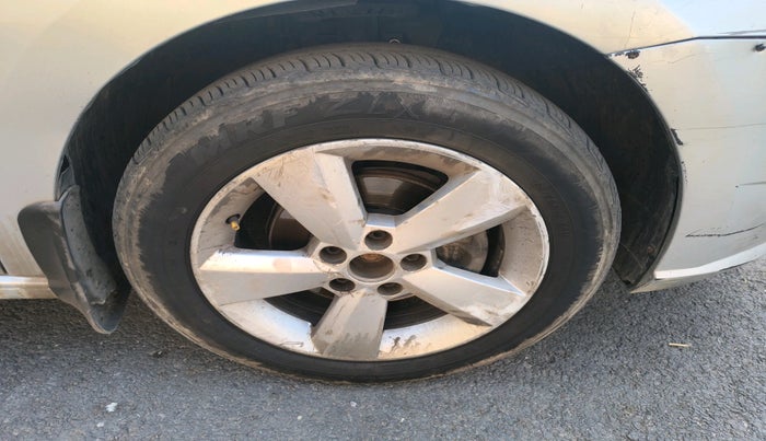 2016 Skoda Rapid AMBITION 1.5 TDI AT, Diesel, Automatic, 83,597 km, tyre