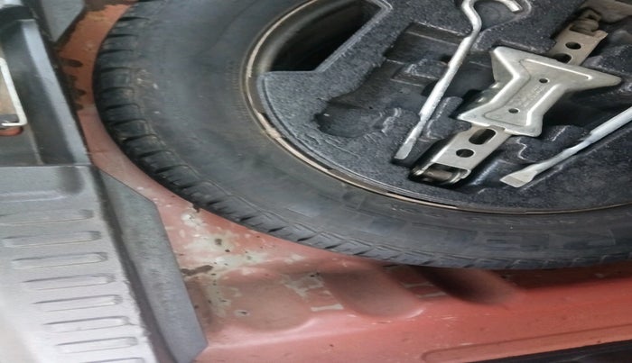 2016 Maruti Vitara Brezza LDI, Diesel, Manual, 2,32,148 km, tyre