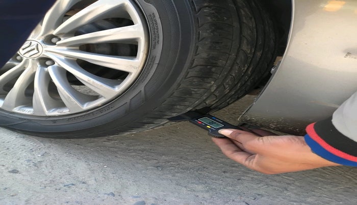 2016 Maruti Ciaz ZDI+ SHVS, Diesel, Manual, 1,15,086 km, tyre