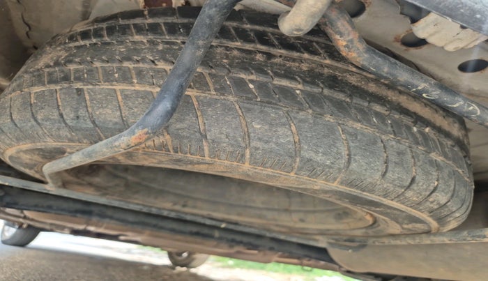 2016 Maruti Ertiga ZDI + SHVS, Diesel, Manual, 1,01,410 km, tyre