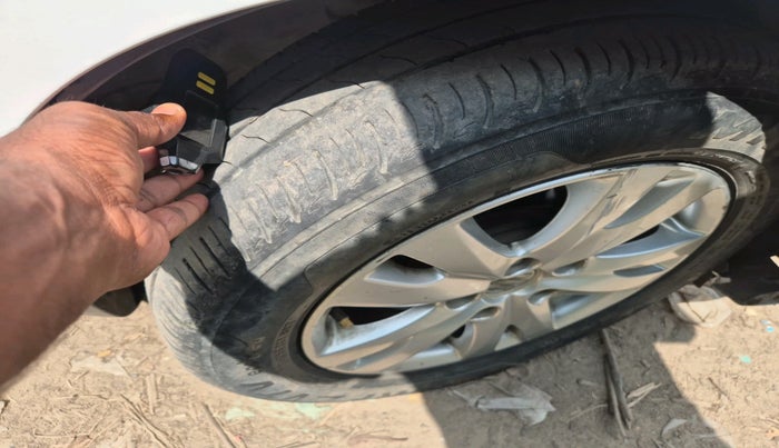 2016 Maruti Ertiga ZDI + SHVS, Diesel, Manual, 1,01,410 km, tyre