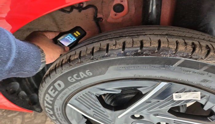 2025 Tata ALTROZ Accomplished Plus S Petrol 6DCT, Petrol, Automatic, 805 km, tyre