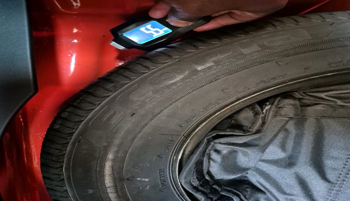 2025 Tata ALTROZ Accomplished Plus S Petrol 6DCT, Petrol, Automatic, 805 km, tyre