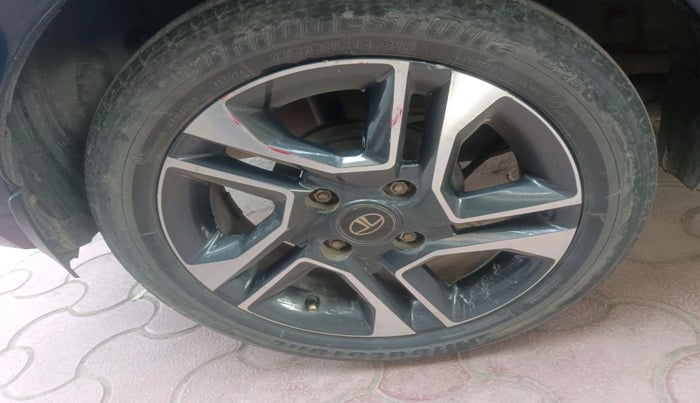 2018 Tata TIGOR XZA PETROL, Petrol, Automatic, 75,272 km, tyre