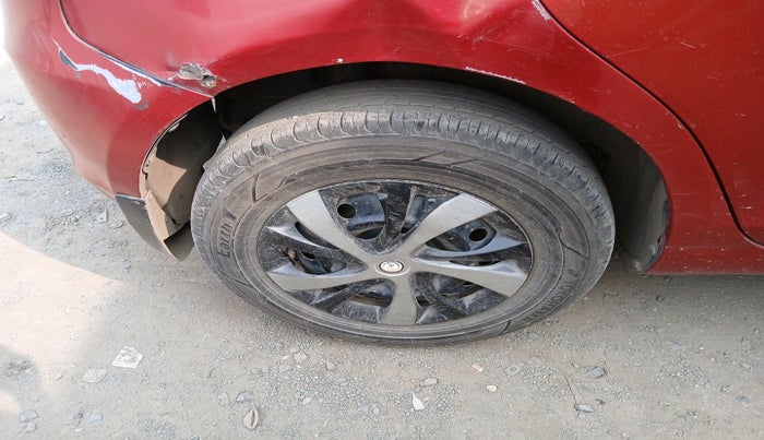 2011 Maruti Swift VDI, Diesel, Manual, 1,76,992 km, tyre