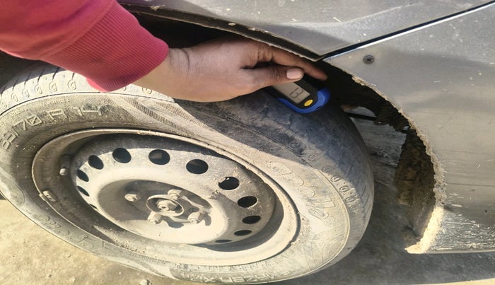 2016 Maruti Wagon R 1.0 VXI, Petrol, Manual, 69,131 km, tyre