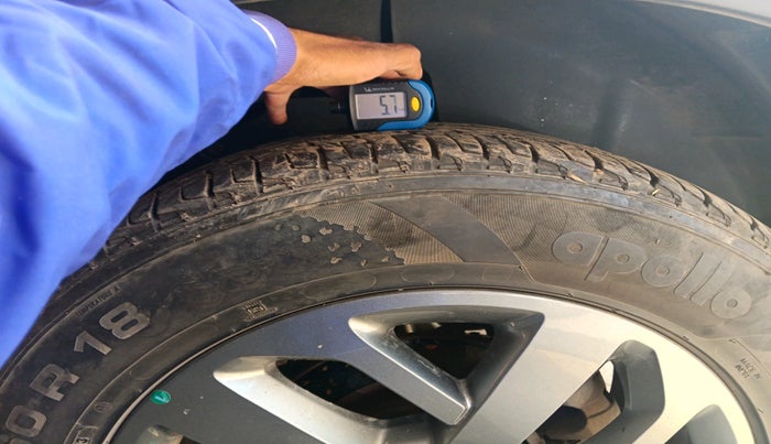 2022 Tata Safari XT PLUS, Diesel, Manual, 1,14,110 km, tyre