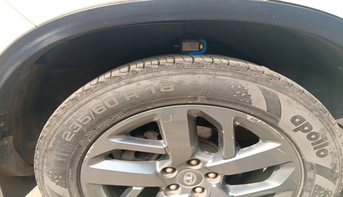 2022 Tata Safari XT PLUS, Diesel, Manual, 1,14,110 km, tyre