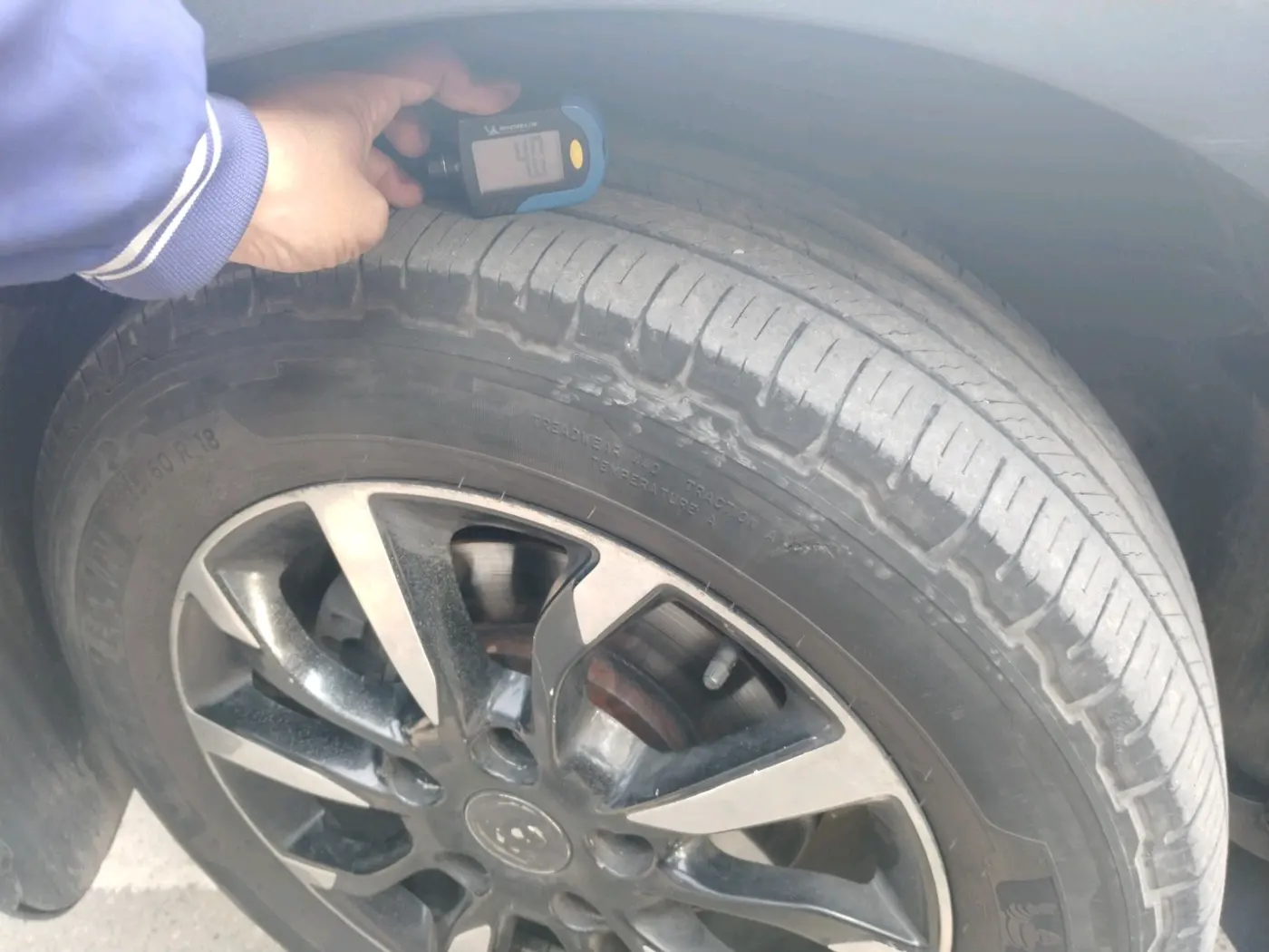 2020 Mahindra XUV500 W7, Diesel, Manual, 85,747 km, tyre