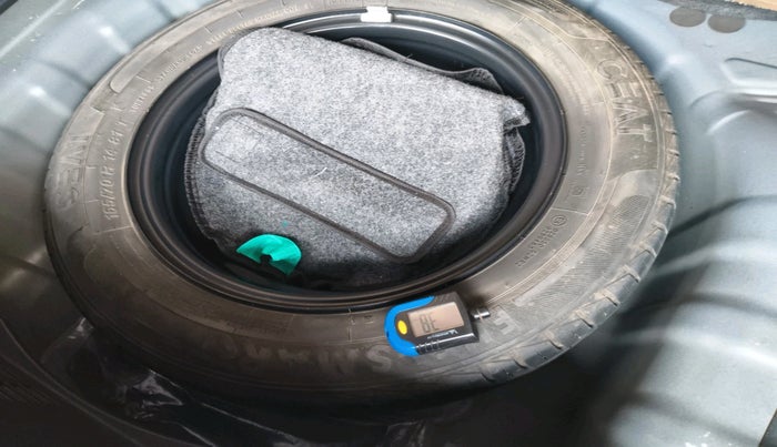 2020 Hyundai GRAND I10 NIOS SPORTZ AMT 1.2 KAPPA VTVT, Petrol, Automatic, 49,013 km, tyre