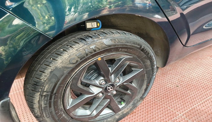 2020 Hyundai GRAND I10 NIOS SPORTZ AMT 1.2 KAPPA VTVT, Petrol, Automatic, 49,013 km, tyre