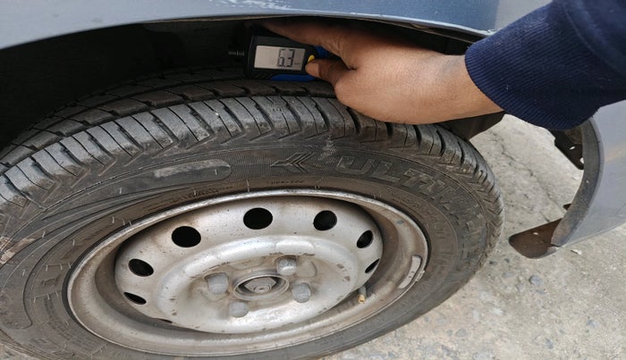 2011 Maruti Wagon R 1.0 LXI, Petrol, Manual, 1,31,721 km, tyre