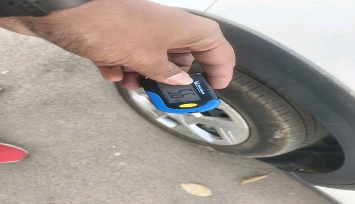 2023 Tata NEXON PURE 1.2 PETROL, Petrol, Manual, 17,186 km, tyre