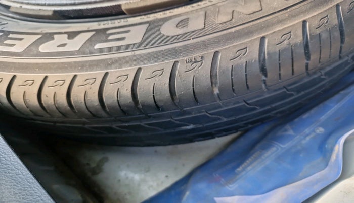 2018 Maruti Vitara Brezza ZDI, Diesel, Manual, 1,94,558 km, tyre