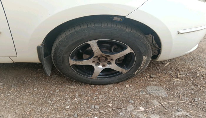 2011 Tata Indica Vista AURA ABS QUADRAJET, Diesel, Manual, 1,52,771 km, tyre