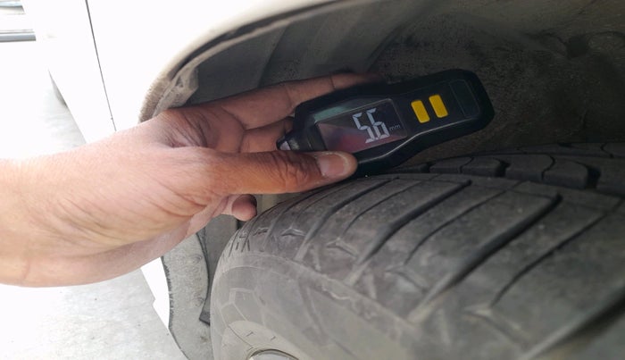 2019 Honda City 1.5L I-VTEC ZX CVT, Petrol, Automatic, 1,21,601 km, tyre